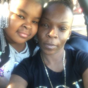 Meet your Posher, Inez